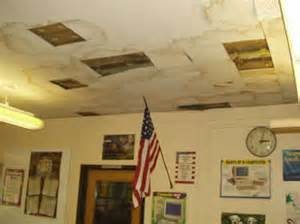 Water stains at ceiling of a classroom. Mold inspectors in schools look for such problemes. 